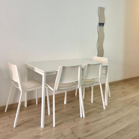 Lovely 1 Bed Apartment In Castle Harbour C108 洛斯克里斯蒂亚诺斯 外观 照片